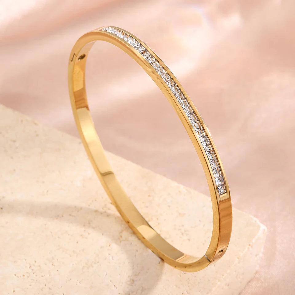 Yupsk 18K Gold Plated Heart Zircon Stainless Steel Bracelet