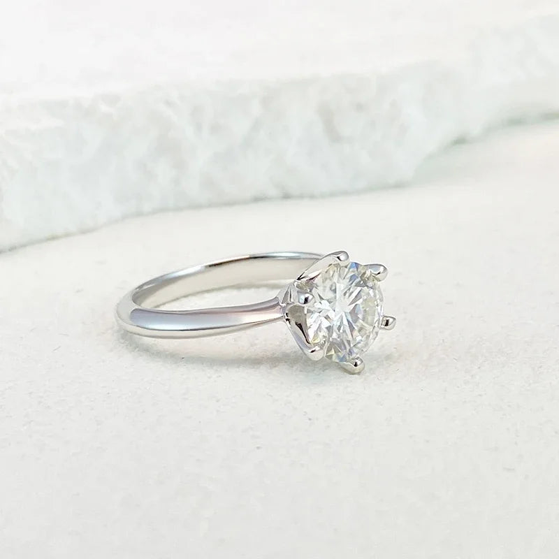 NeeTim 925 Sterling Silver Moissanite Engagement Ring