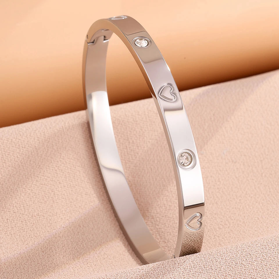 Yupsk 18K Gold Plated Heart Zircon Stainless Steel Bracelet