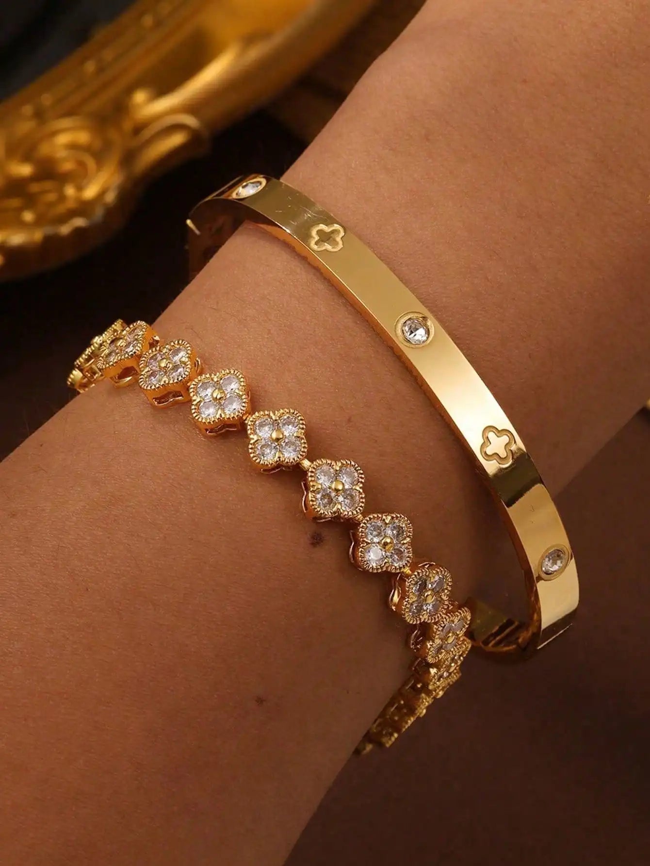 2PCS Lucky Clover Stainless Steel Bracelet Set for Women