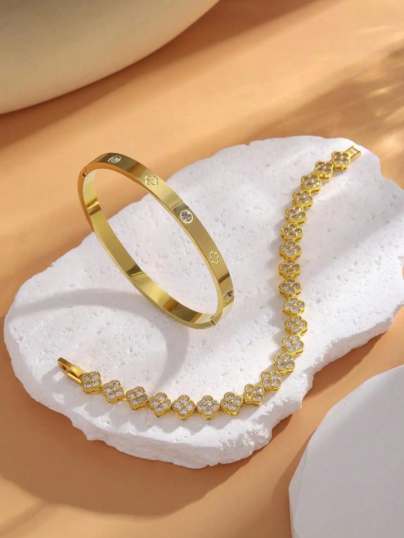 2PCS Lucky Clover Stainless Steel Bracelet Set for Women