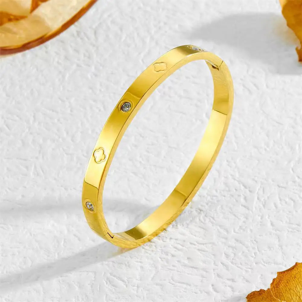 Engraved Clover Zirconia Stainless Steel Bracelet