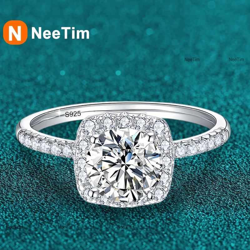 925 Sterling Silver Moissanite Wedding Band Ring front product view
