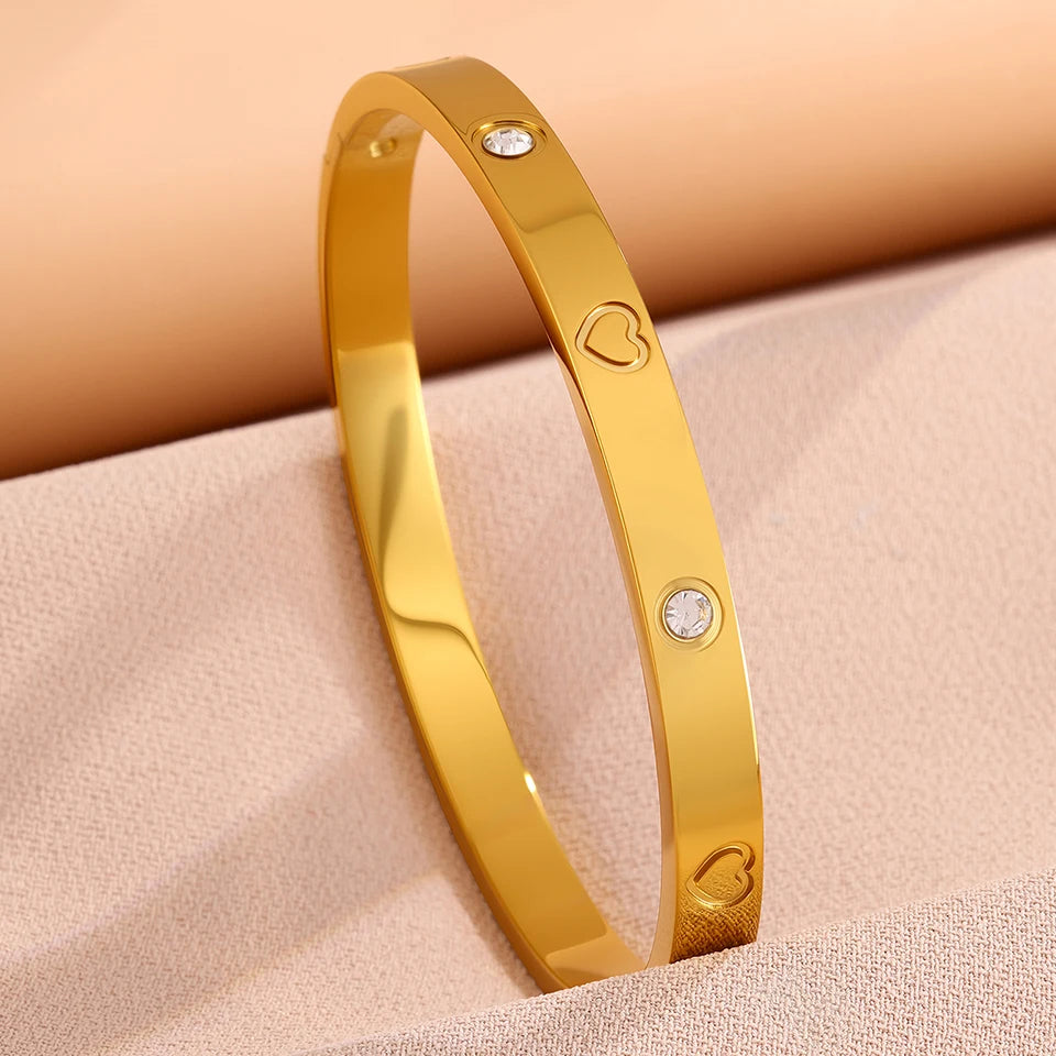Yupsk 18K Gold Plated Heart Zircon Stainless Steel Bracelet