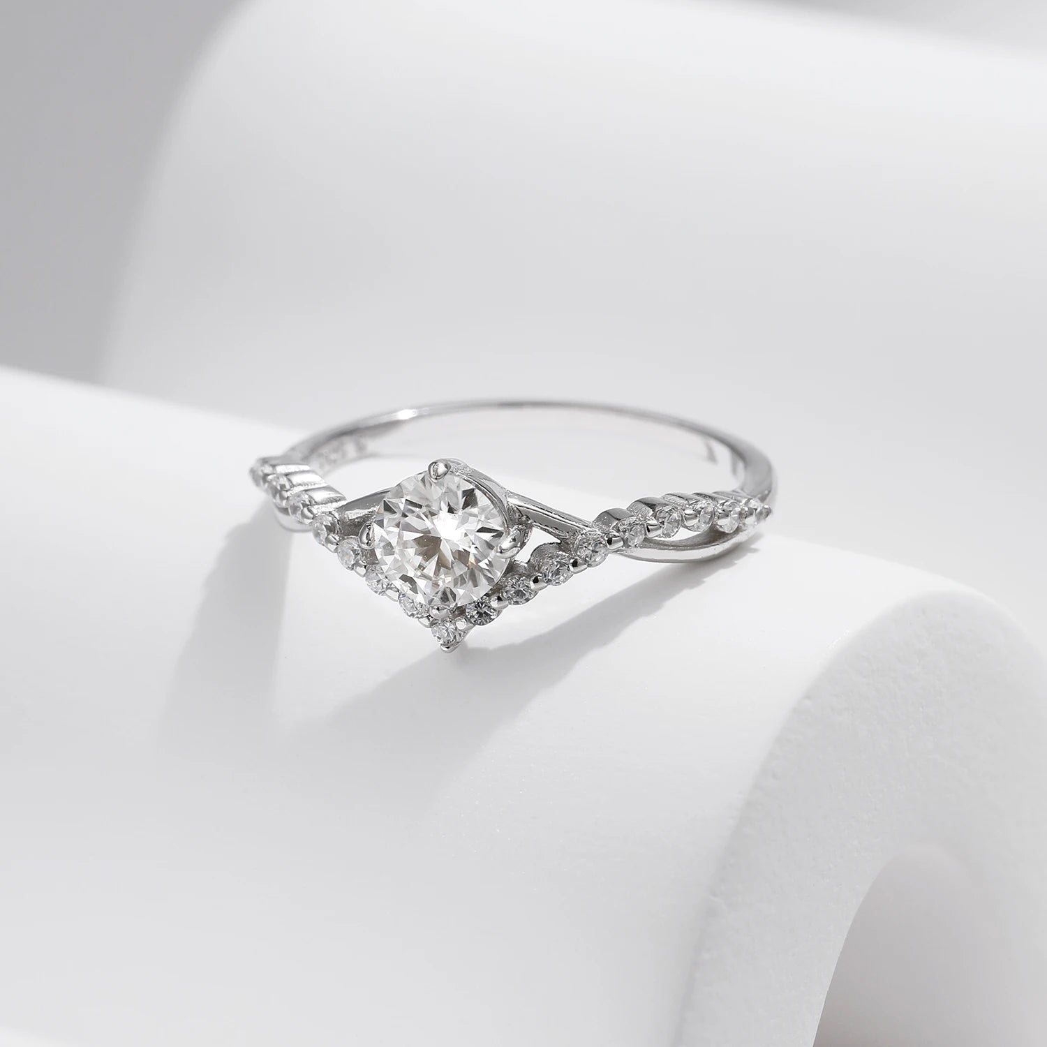 MODIAN 925 Sterling Silver Crown Moissanite Ring