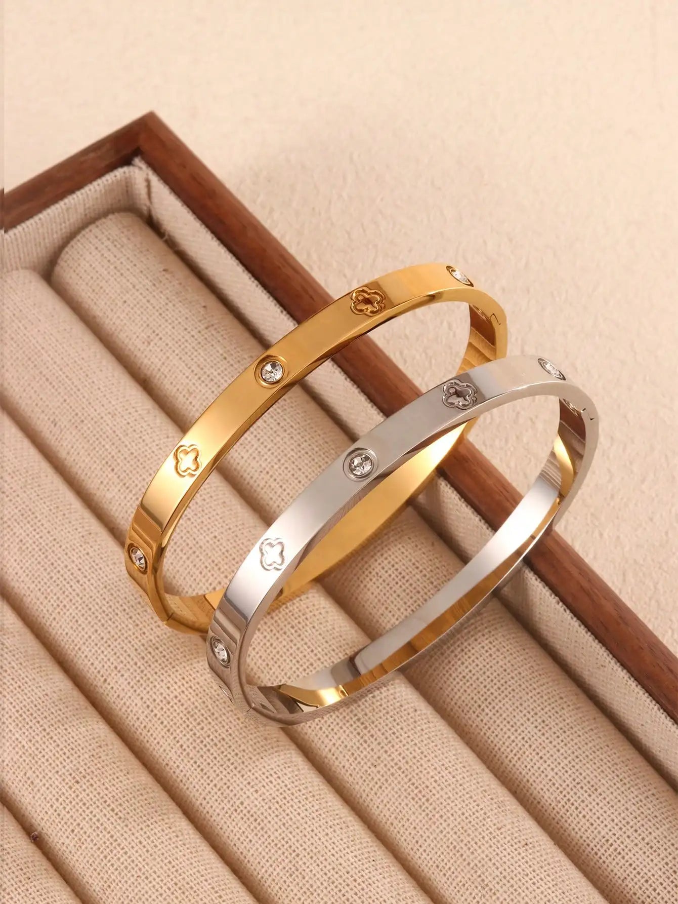 Engraved Clover Zirconia Stainless Steel Bracelet