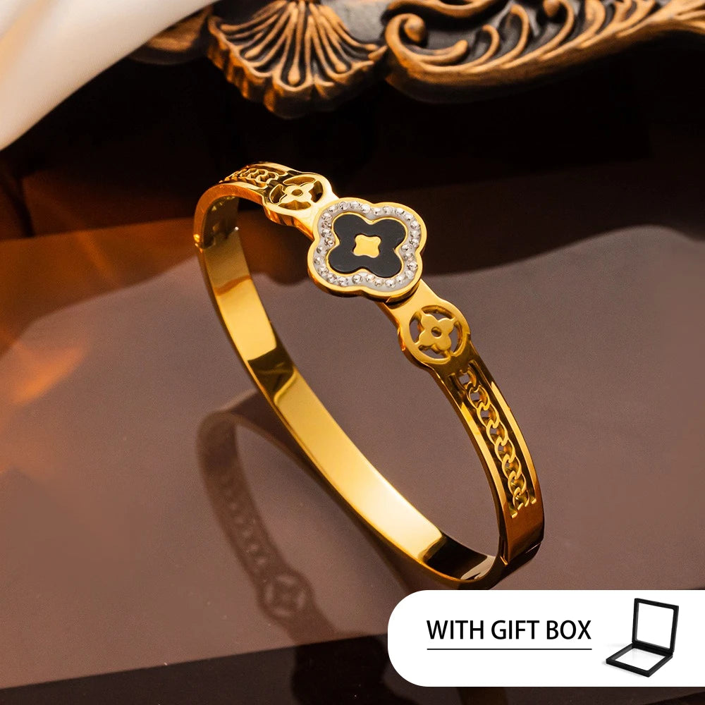 Light Luxury Clover Titanium Steel Bangle